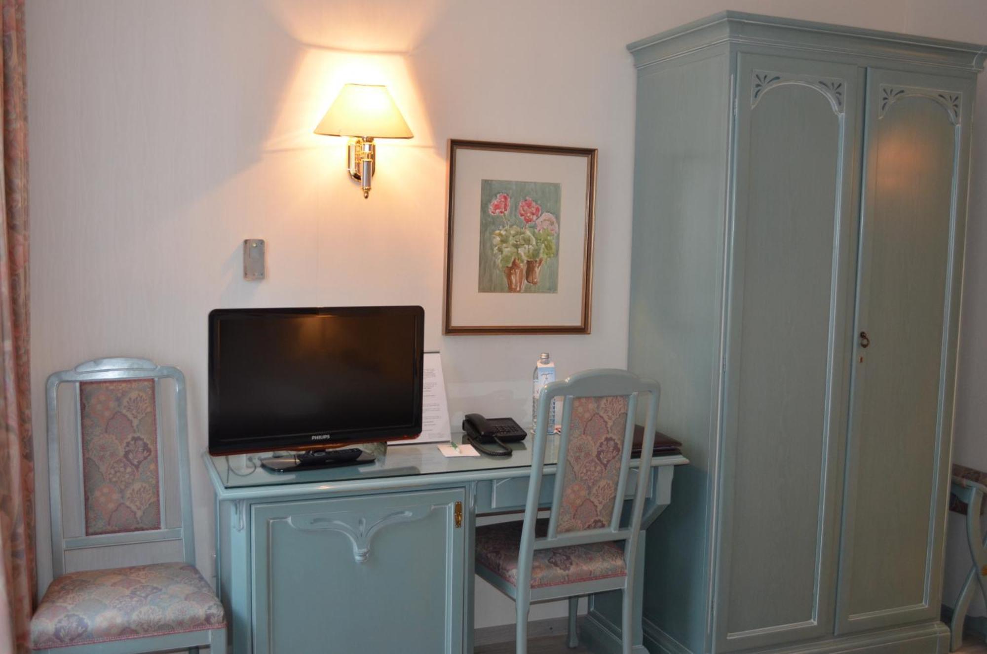 Hotel Jaeger - Family Tradition Since 1911 Vienne Extérieur photo