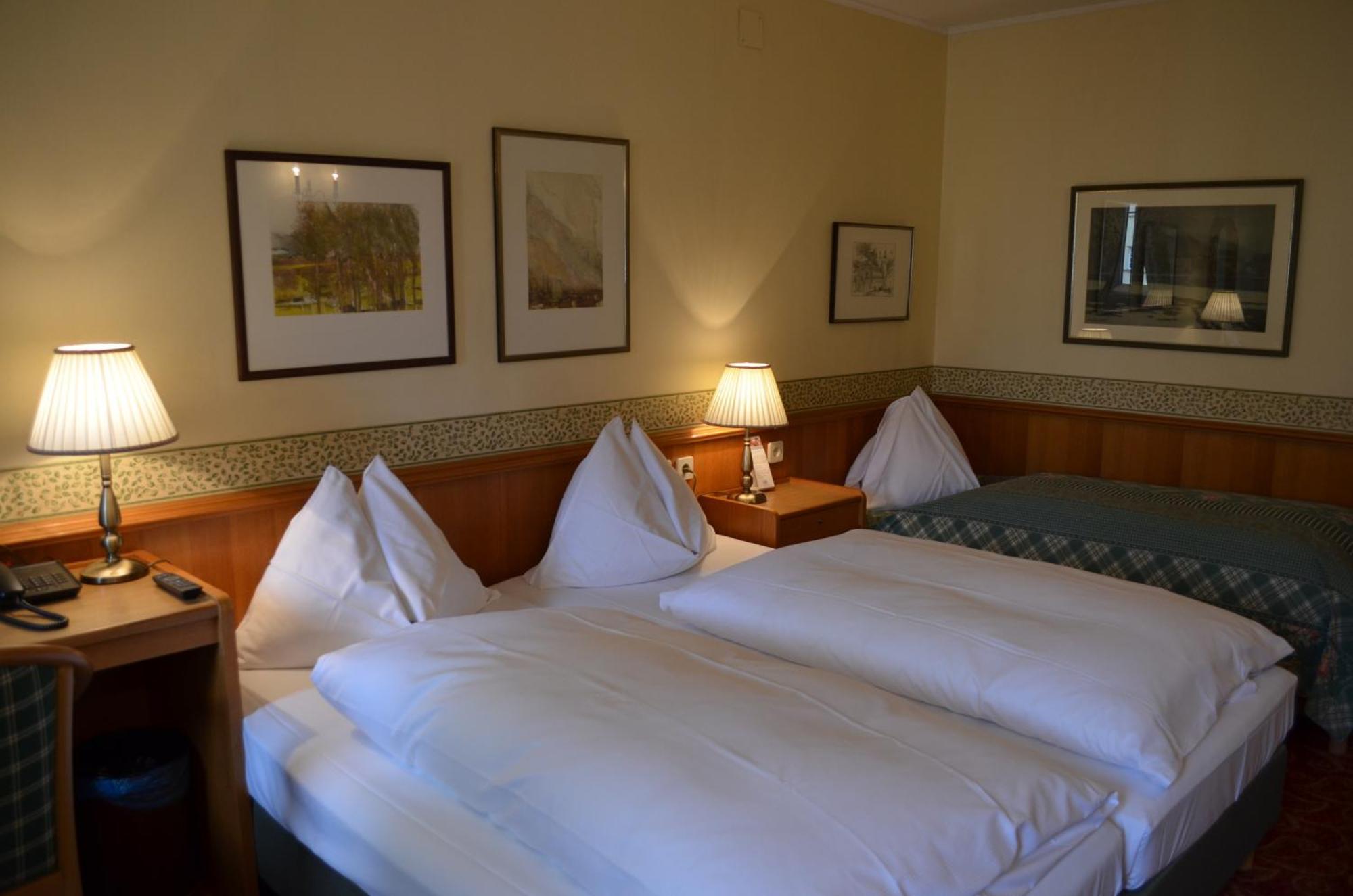 Hotel Jaeger - Family Tradition Since 1911 Vienne Chambre photo